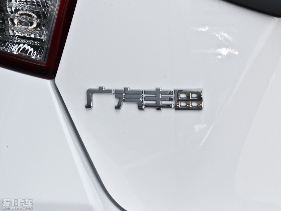 2014YARiS L  1.3E քȄӰ