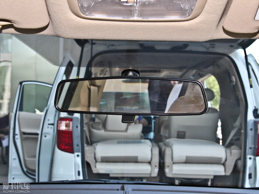 2014YARiS L  1.3E քȄӰ