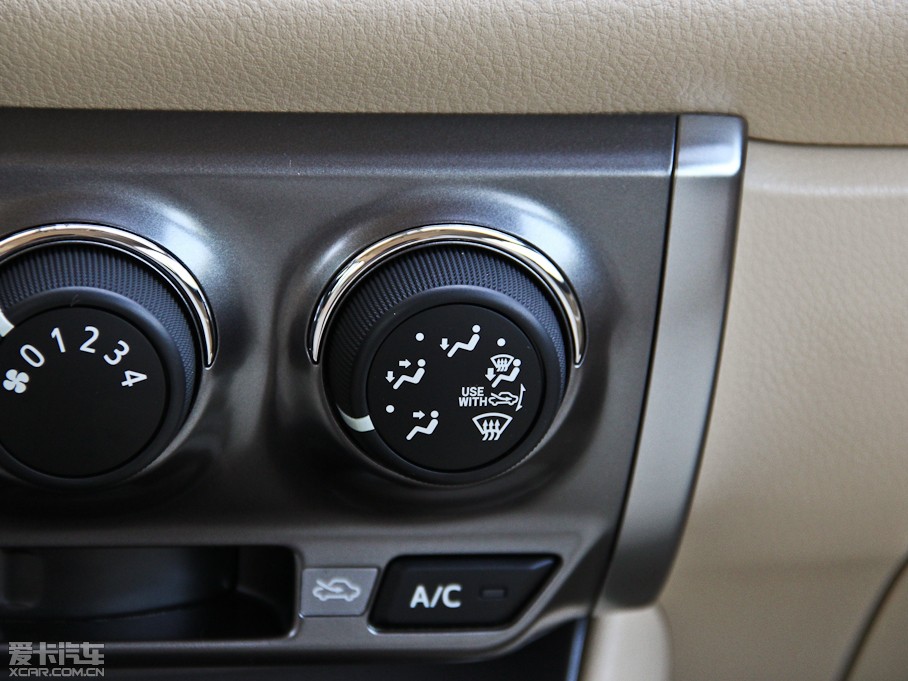 2014YARiS L  1.3E ք(dng)Ȅ(dng)