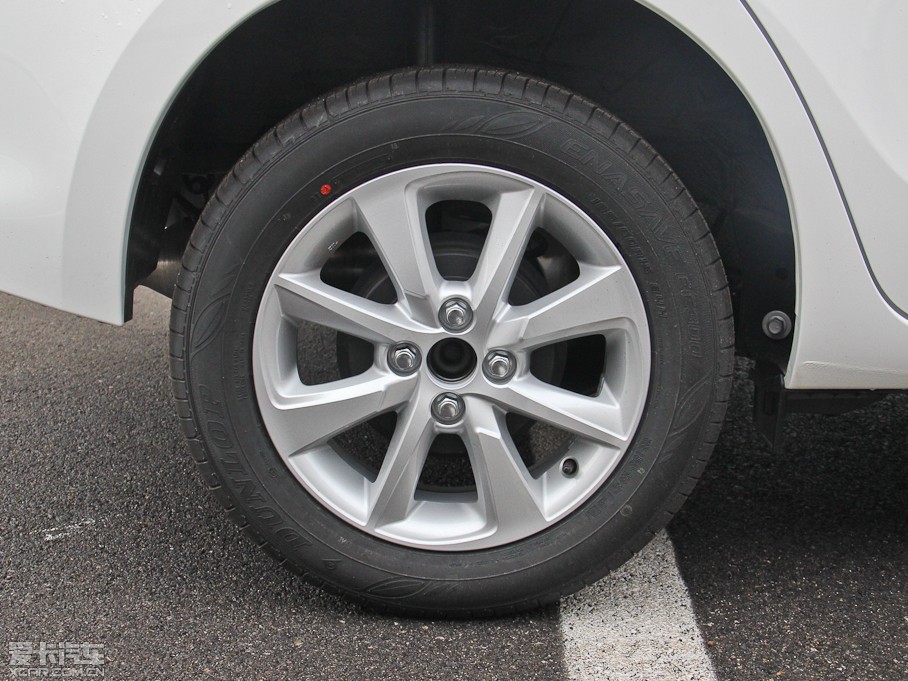 2014YARiS L  1.5G քńӰ