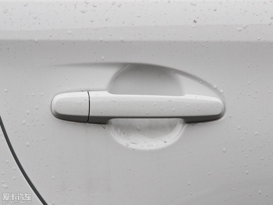 2014YARiS L  1.5G ք(dng)ń(dng)