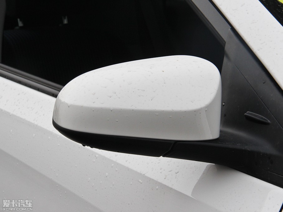 2014YARiS L  1.5G ք(dng)ń(dng)