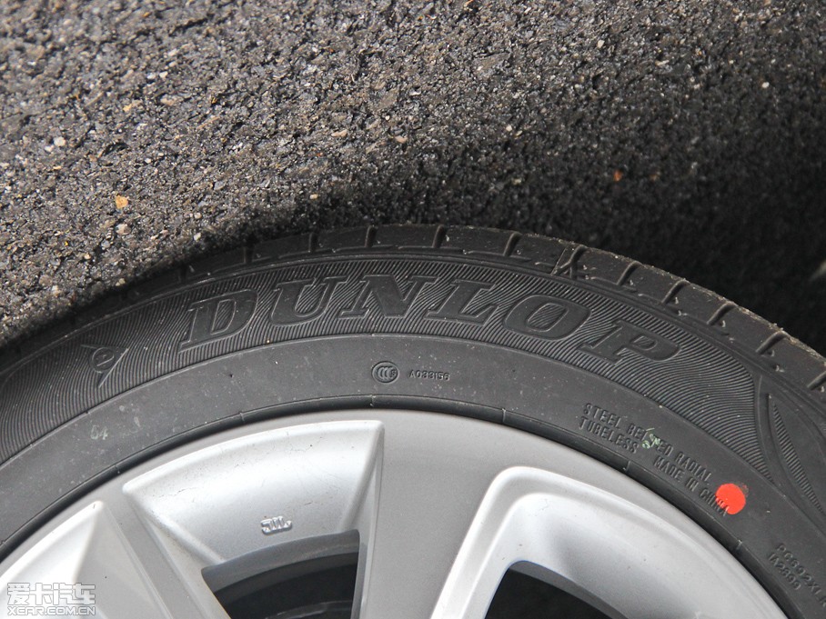 2014YARiS L  1.5G քńӰ