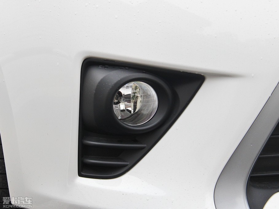 2014YARiS L  1.5G քńӰ