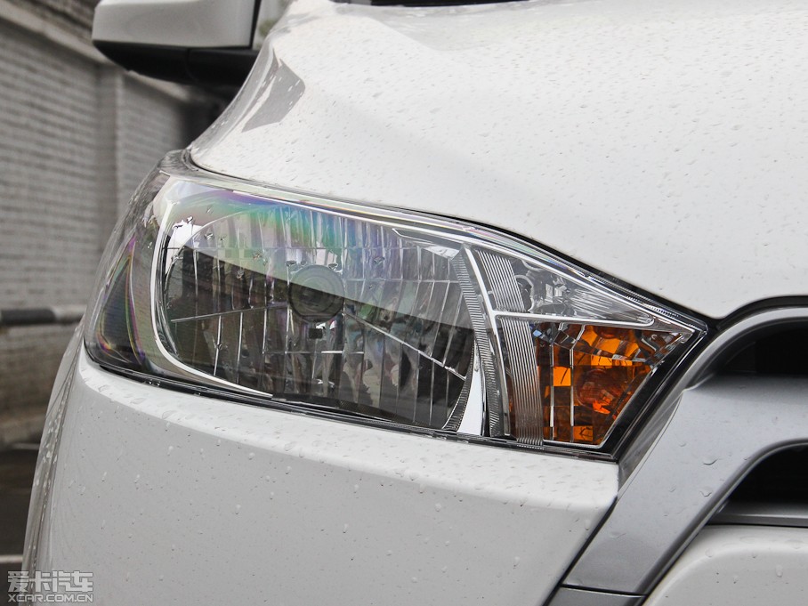 2014YARiS L  1.5G քńӰ