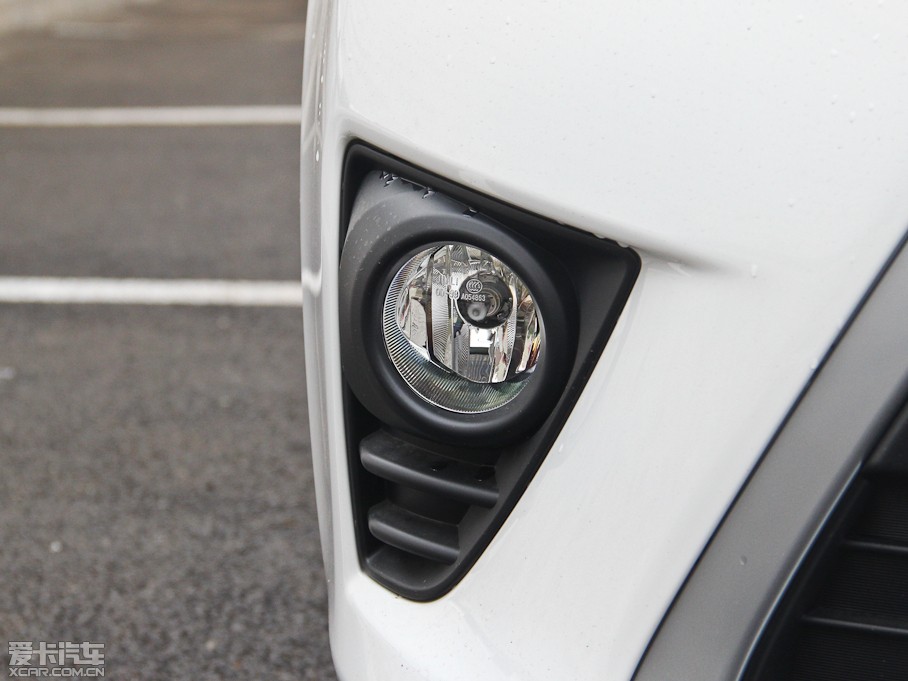 2014YARiS L  1.5G քńӰ