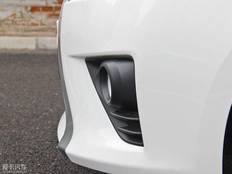 2014YARiS L  1.5G քńӰ