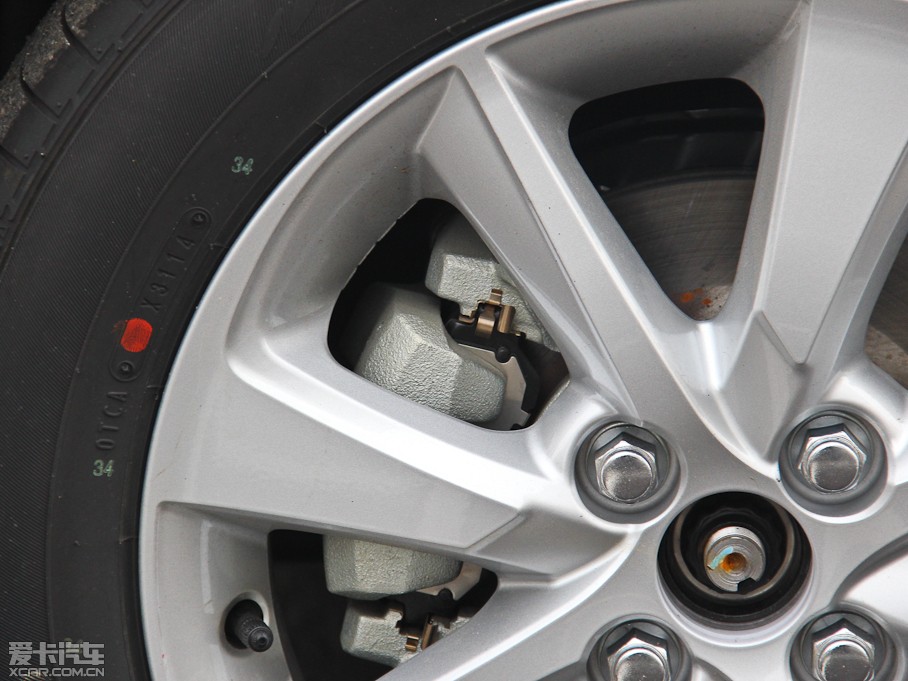 2014YARiS L  1.5G քńӰ