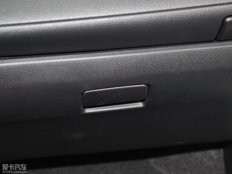 2014��YARiS L ���� 1.5G �ք��ńӰ�