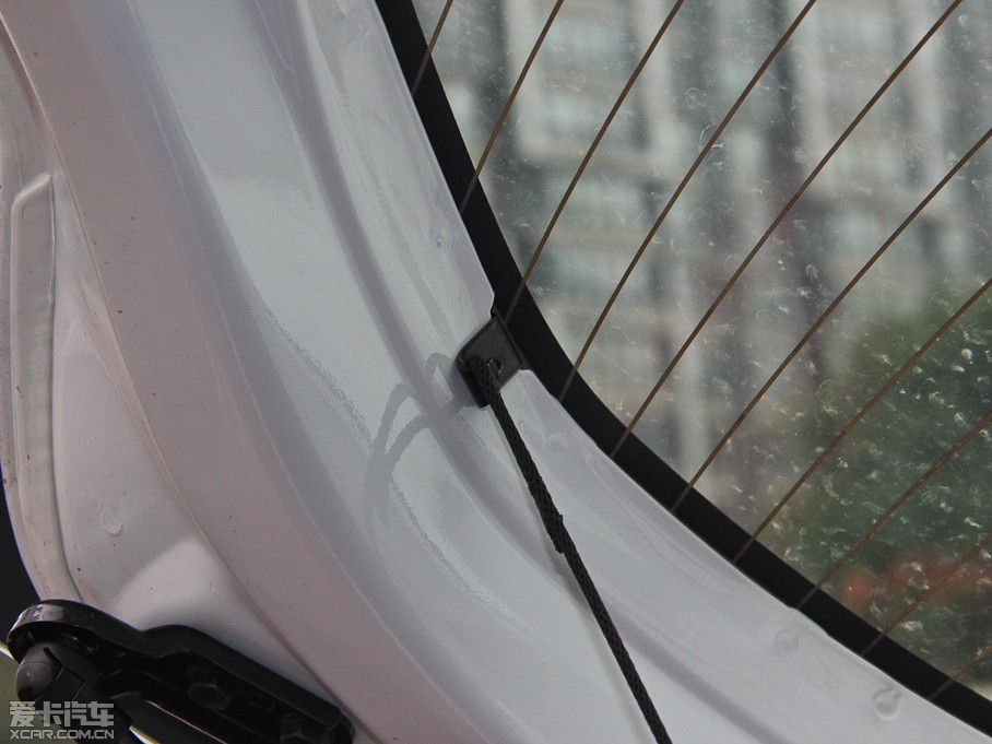 2014��YARiS L ���� 1.5G �ք��ńӰ�