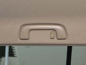 2013款2.7L 五座两驱紫金版 空间座椅