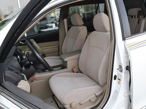 2013款2.7L 五座两驱紫金版 主驾驶座椅