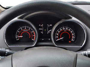 2013款2.7L 五座两驱紫金版 仪表