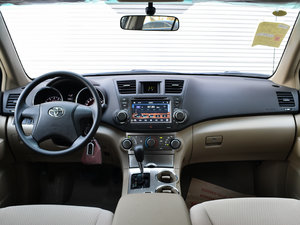 2013款2.7L 五座两驱紫金版 内饰全景