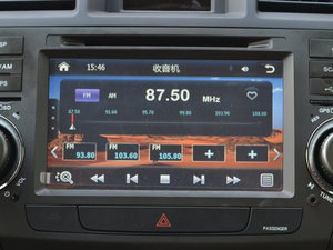2013款2.7L 五座两驱紫金版 中控台显示屏