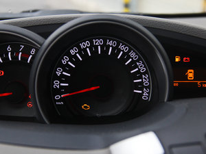 2014180E 5CVTӢ п؅^