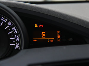 2014180E 5CVTӢ п؅^