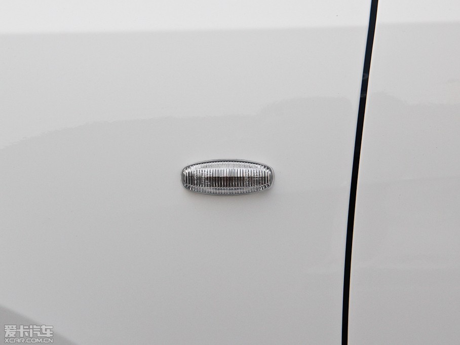 2015YARiS L  1.5E ԄȄӰ