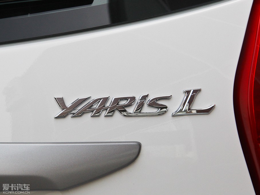 2015YARiS L  1.5E ԄȄӰ