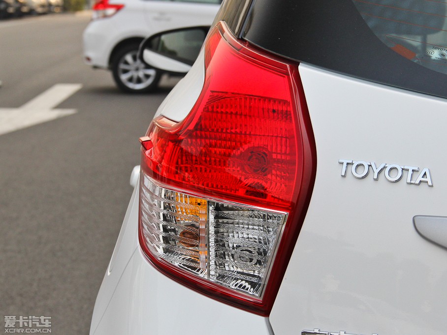 2015YARiS L  1.5E ԄȄӰ