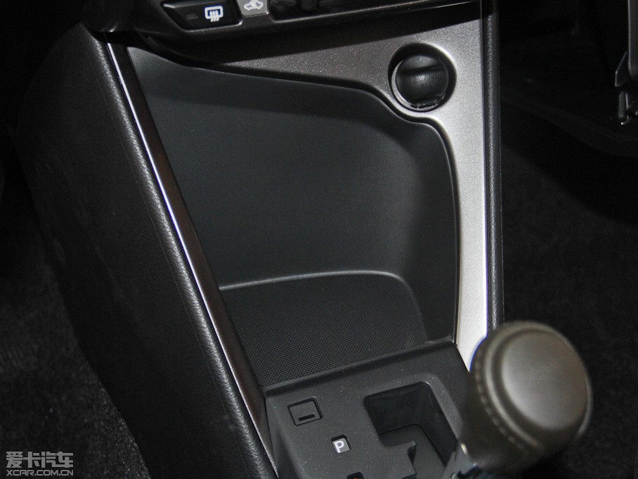 2015YARiS L  1.5E ԄȄӰ