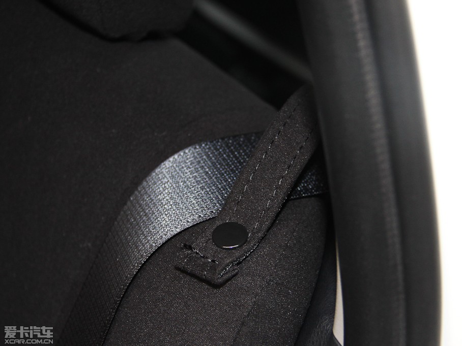 2015YARiS L  1.5E ԄȄӰ