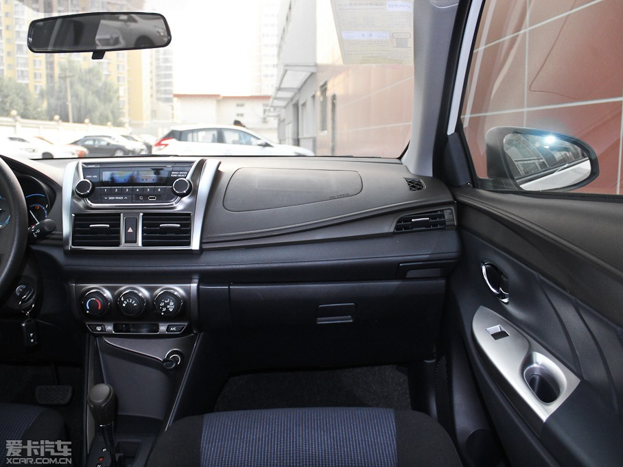 2015YARiS L  1.5E ԄȄӰ