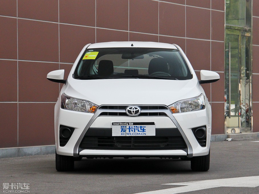 2015YARiS L  1.5E Զȶ