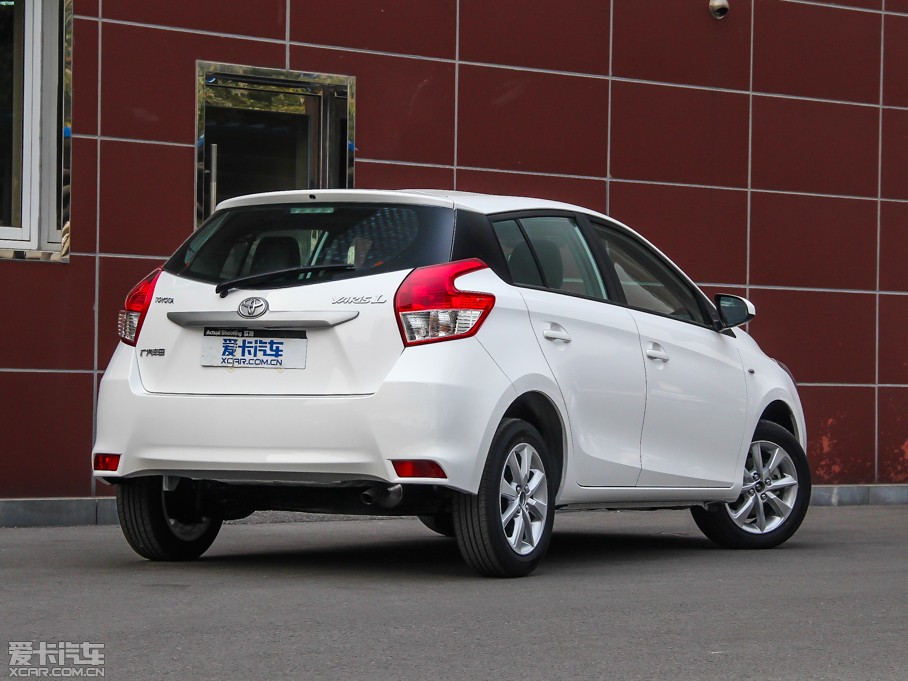2015YARiS L  1.5G Ԅń촰؄e