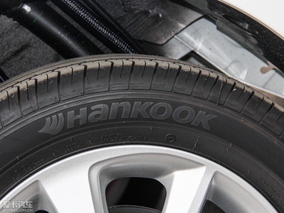 2015YARiS L  1.5G Ԅń촰؄e