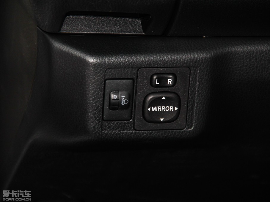 2015YARiS L  1.5G քń촰؄e