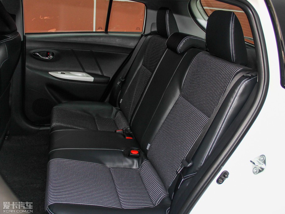 2015YARiS L  1.5G ք(dng)ń(dng)촰؄e