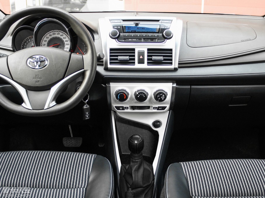 2015YARiS L  1.5G քń촰؄e