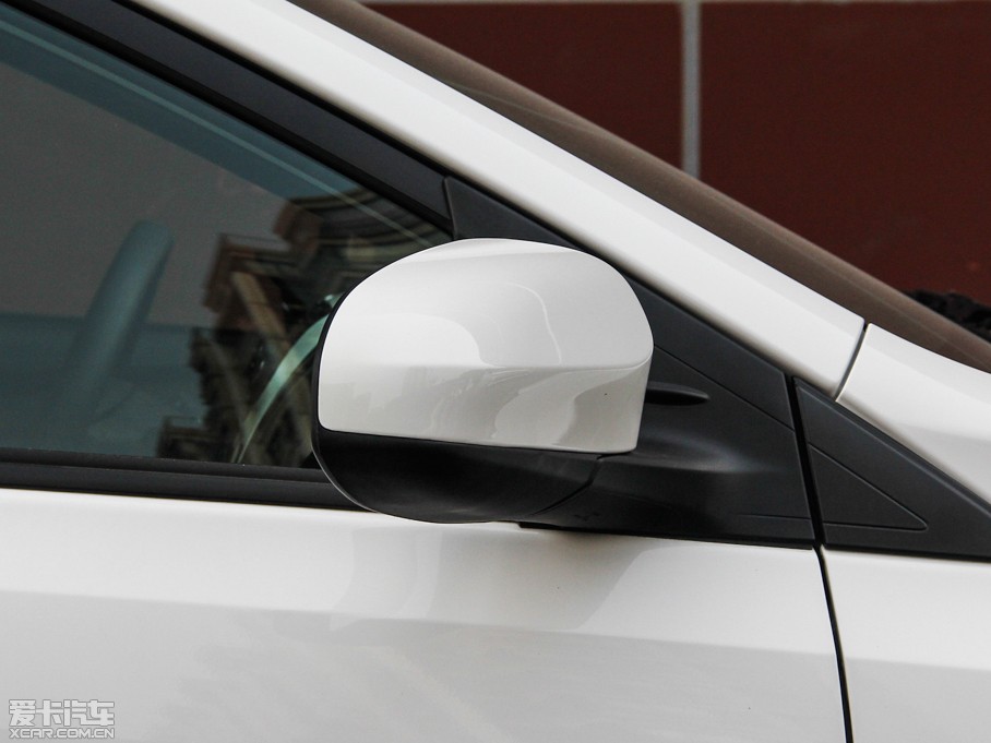 2015YARiS L  1.5G ք(dng)ń(dng)촰؄e