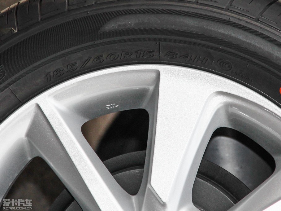 2015YARiS L  1.5G քń촰؄e