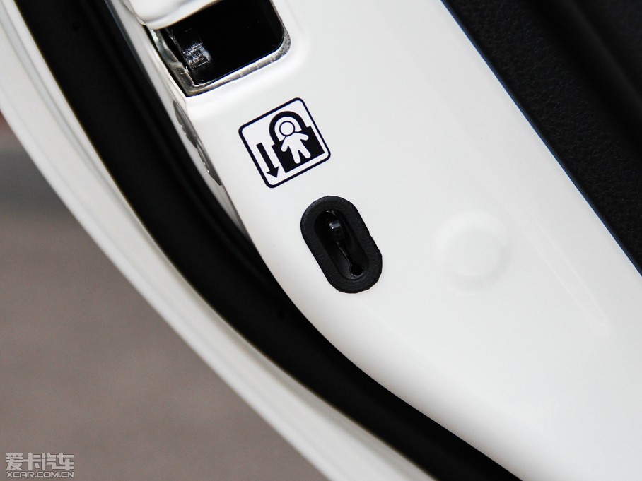 2015YARiS L  1.5G քń촰؄e