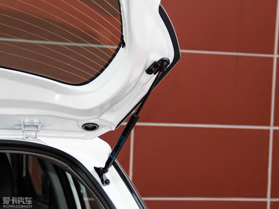 2015YARiS L  1.5G քń촰؄e