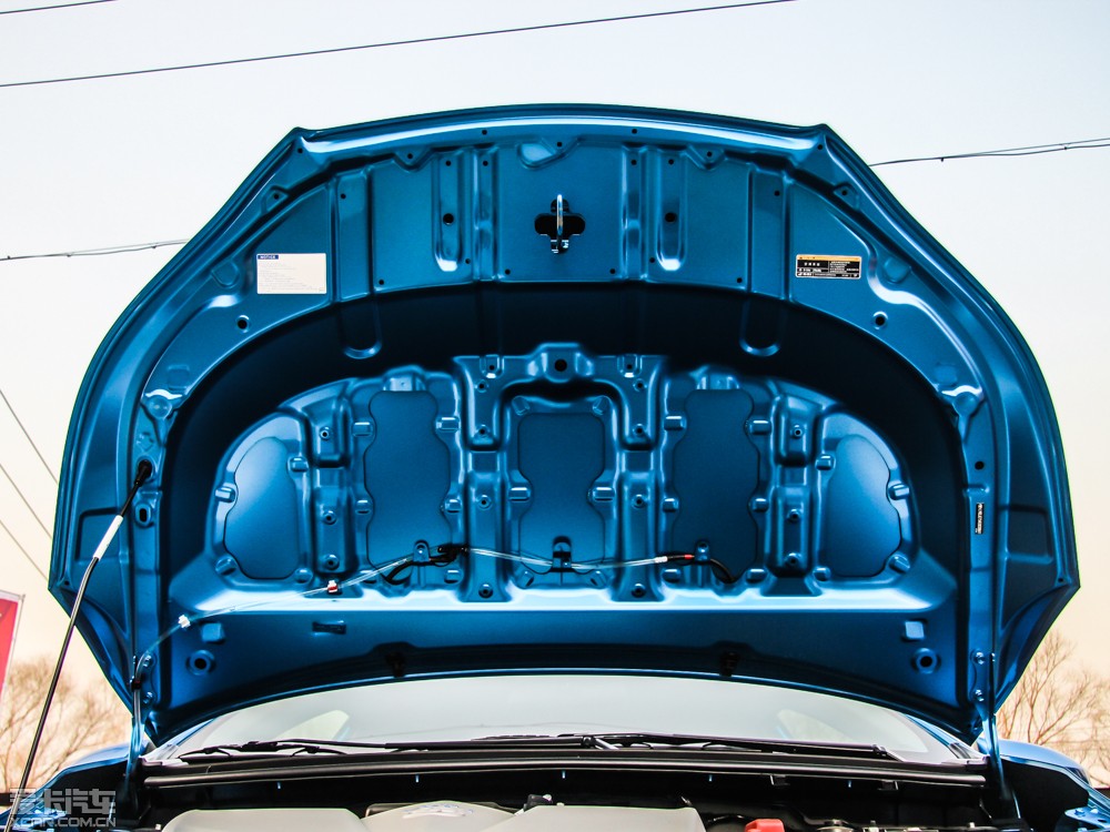 2015YARiS L  1.5G Ԅń촰؄e