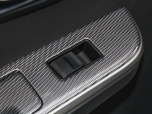 2015E 2.0S (dng) п؅^(q)