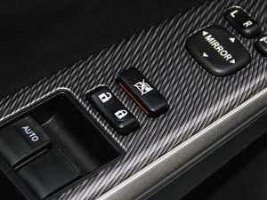 2015E 2.0S (dng) п؅^(q)