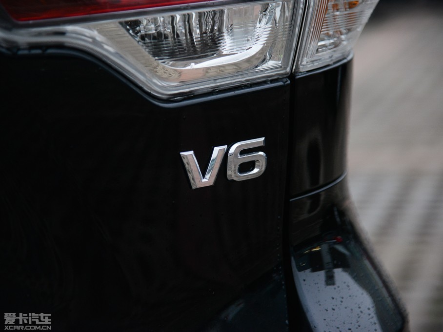 2015hm_(d) 3.5L (q)A