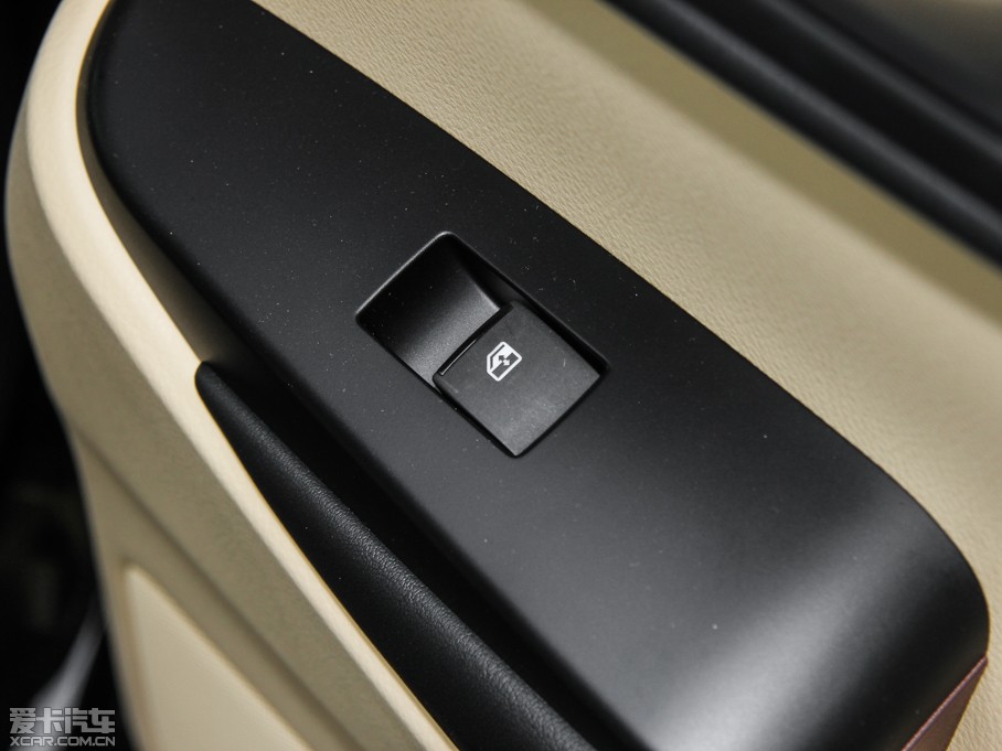 2015hm_(d) 3.5L (q)A(do)