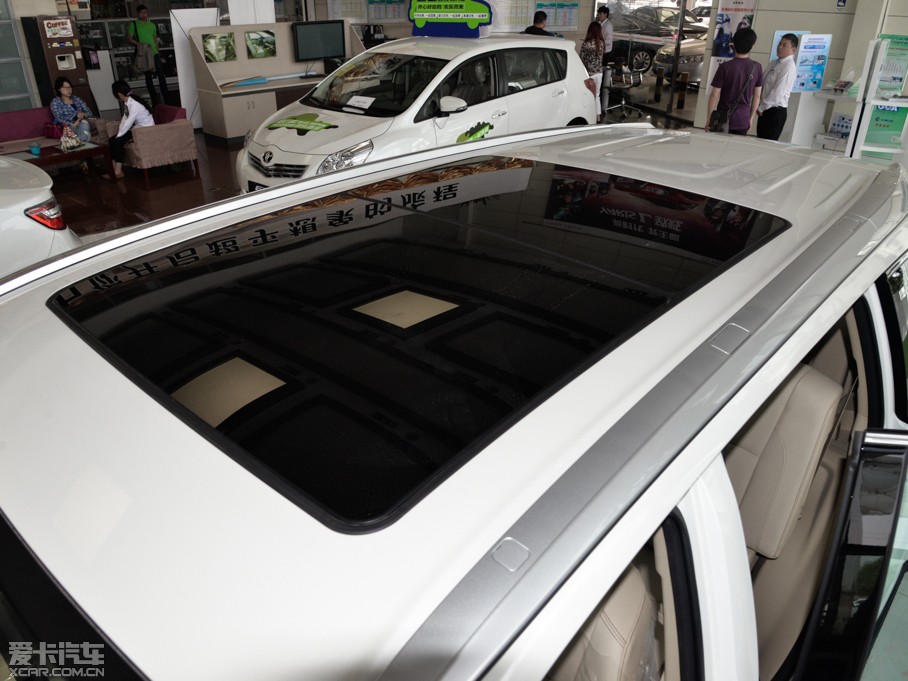 2015��h�m�_ 2.0T ���������A��