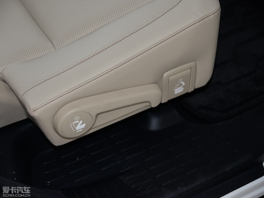 2015hm_(d) 2.0T (q)A