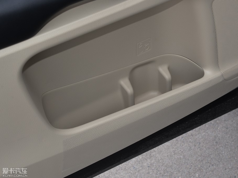 2015hm_(d) 3.5L (q)Ӣ