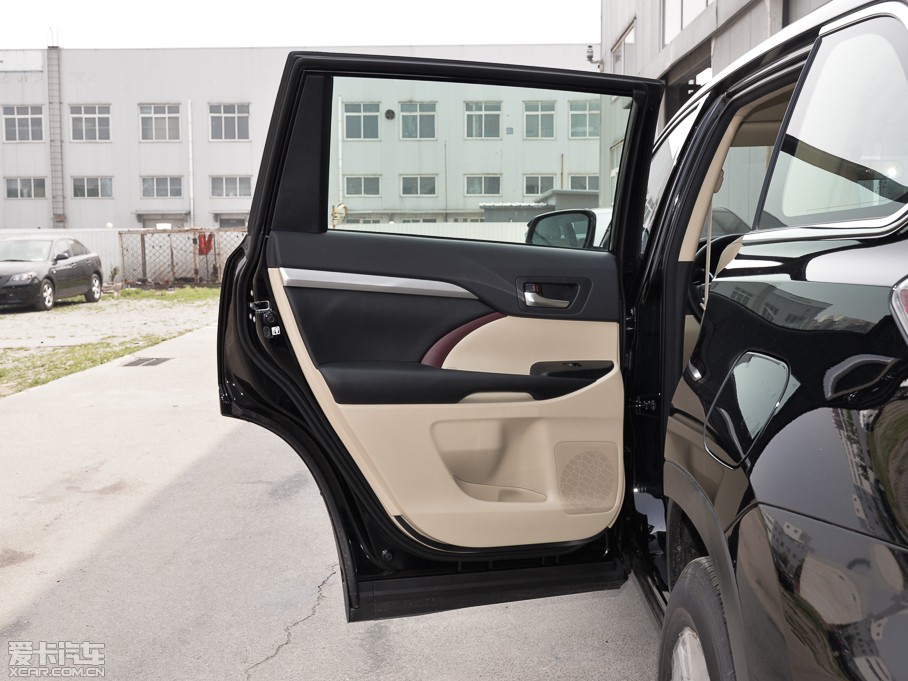 2015hm_(d) 3.5L (q)Ӣ