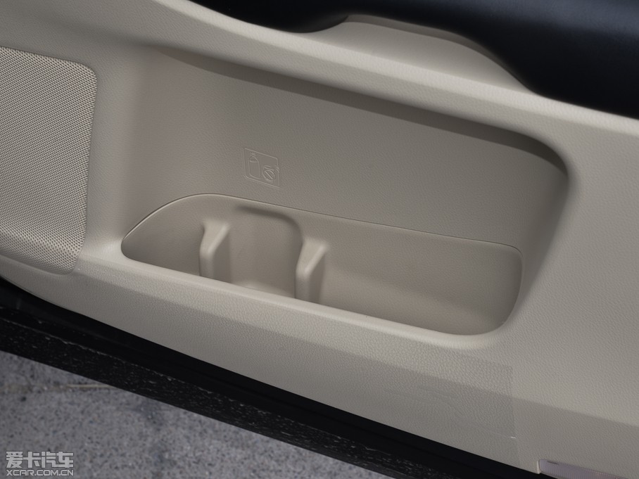 2015hm_(d) 3.5L (q)Ӣ