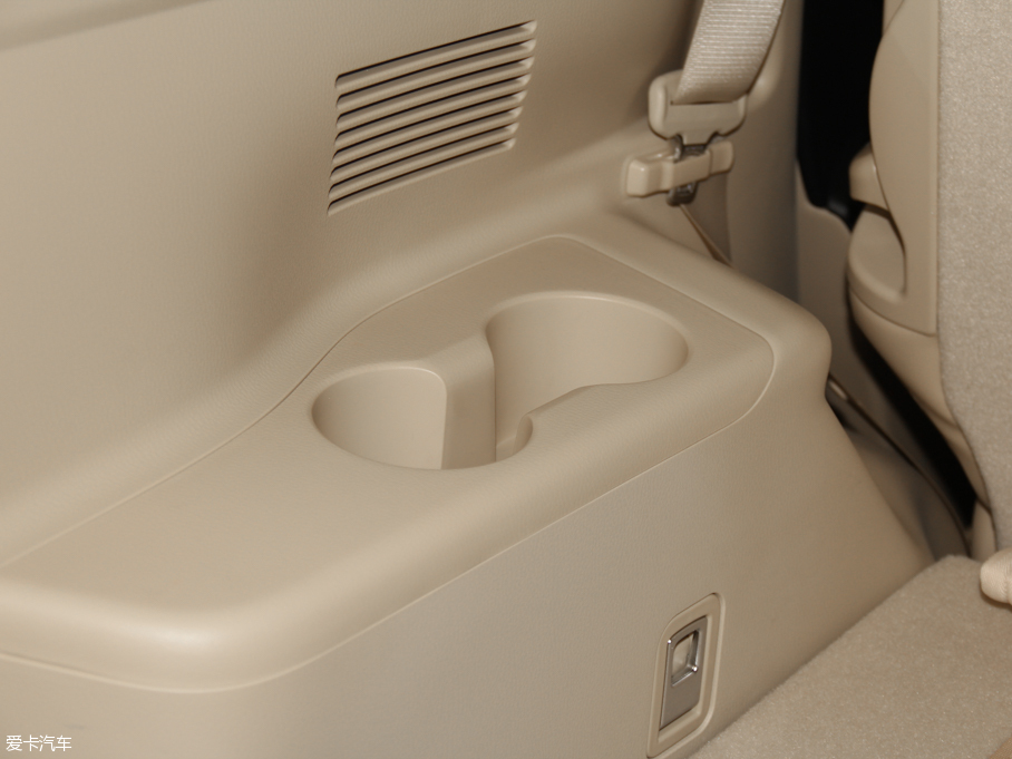 2015hm_(d) 2.0T (q)A(do)