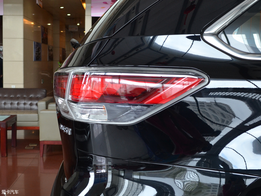 2015��h�m�_ 2.0T ���������A��