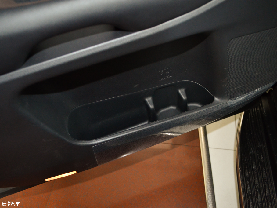 2015hm_(d) 2.0T (q)A